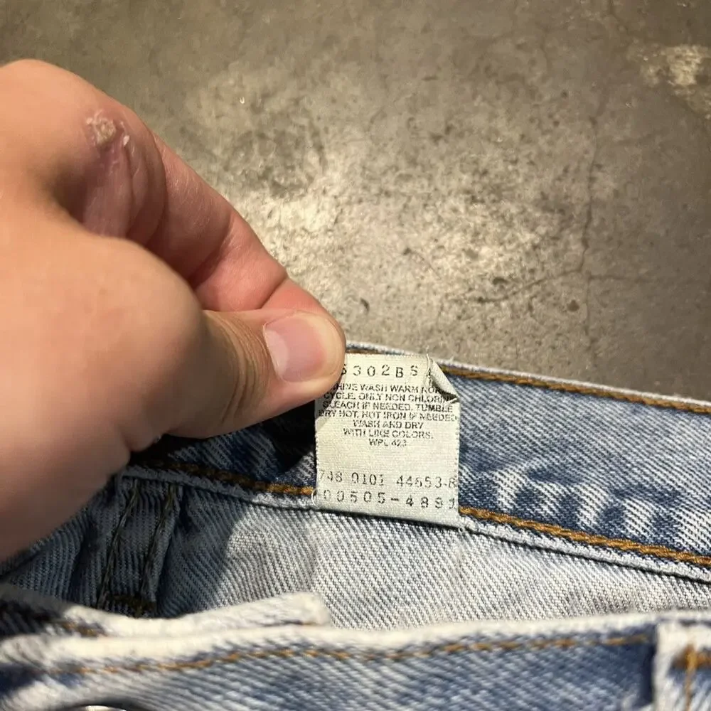 Vintage 90s Levi's 505 Blue Regular Fit Jeans 33x30